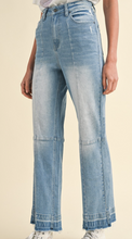 Load image into Gallery viewer, The Shasta Jeans