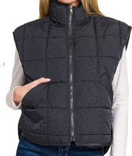 Load image into Gallery viewer, The Frosty Vest-Black