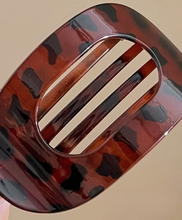 Load image into Gallery viewer, The Flat Oval Clip (Black, Brown,Coffee, Khaki, White)