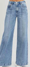 Load image into Gallery viewer, The Farm Jean-Risen