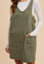 Load image into Gallery viewer, The Banker Dress-Green
