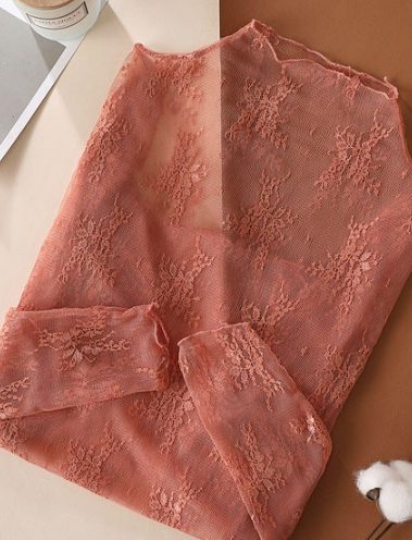 The Lovely Lace Top-Rust
