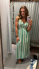 Load image into Gallery viewer, The Jolene Dress-Kelly Green
