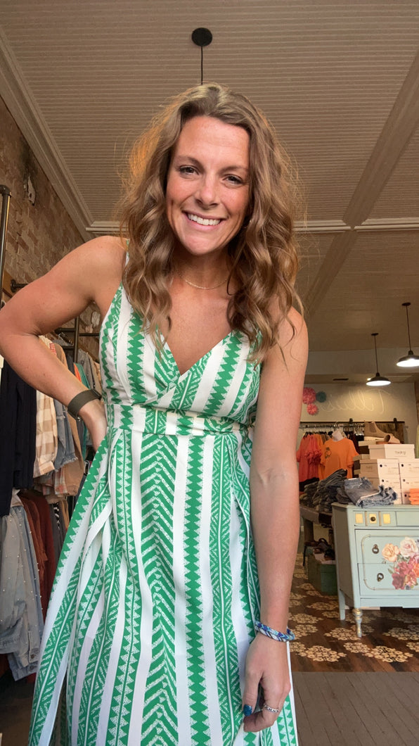 The Jolene Dress-Kelly Green