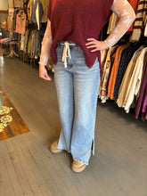 Load image into Gallery viewer, The Public Square Jeans