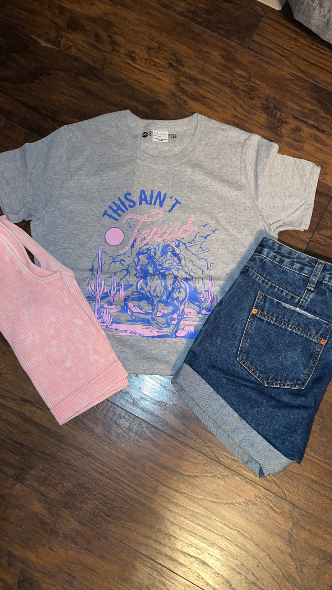 This Aint Texas Tee-Grey
