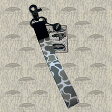Load image into Gallery viewer, Fly High Lay Low Camo Wrist Lanyard Black