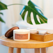 Load image into Gallery viewer, Brown Butter Pumpkin | 10 oz Signature Statement Candle
