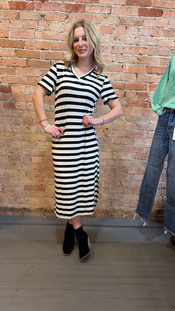 The Wine Date Dress